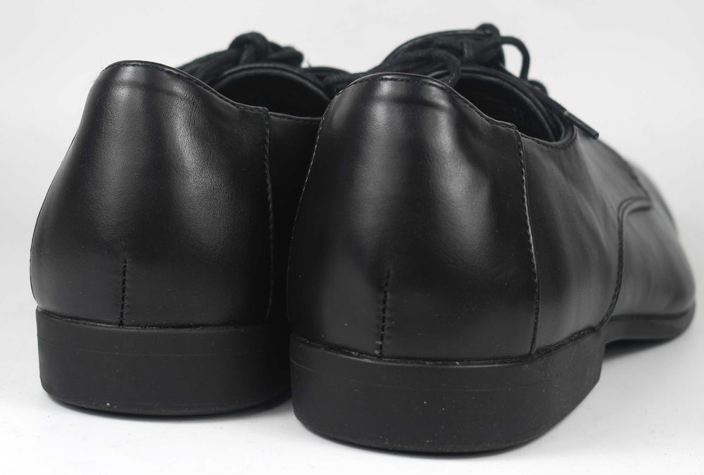 Używane lakierki Pier One roz. 45