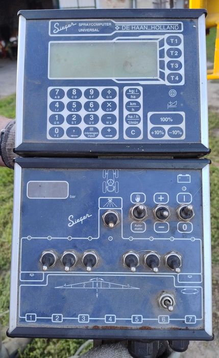 Opryskiwacz zawieszany Sieger, 21 m, zbiornik 1200 l