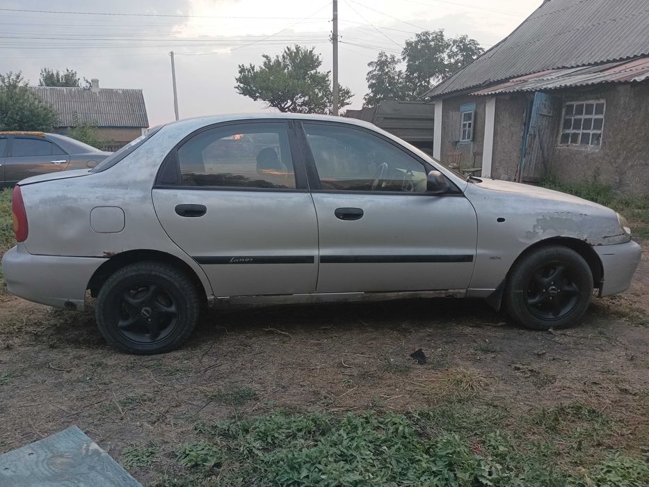 Ланос 1,6 2005 року