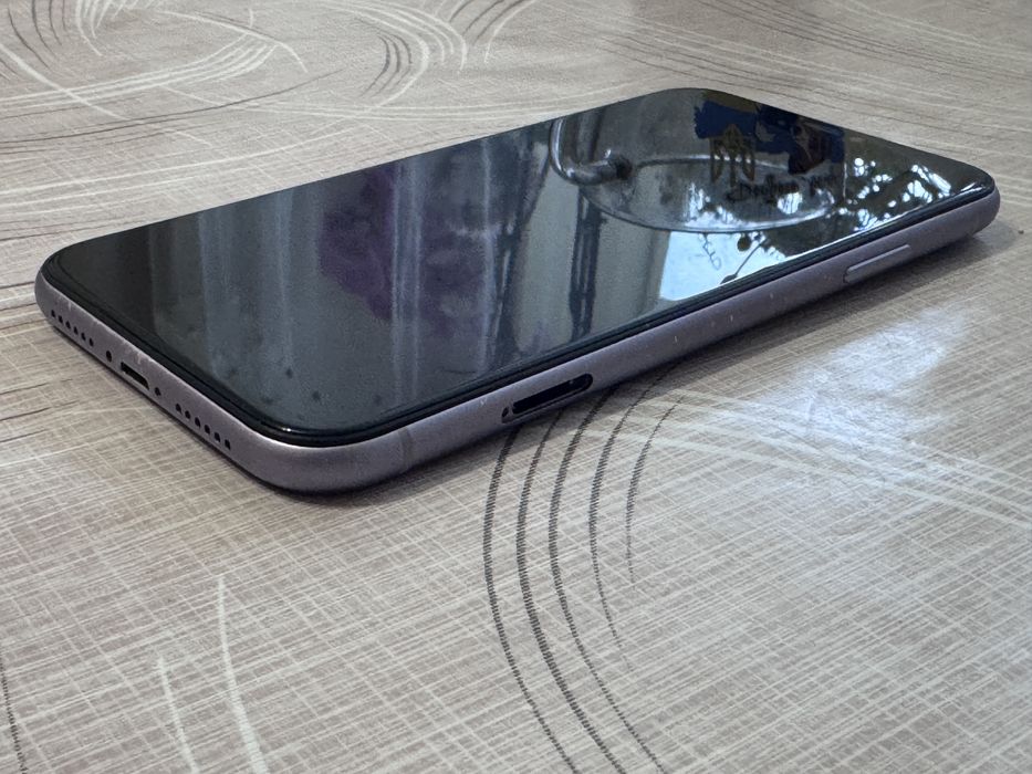 iPhone 11 64Gb на запчастини Айфон