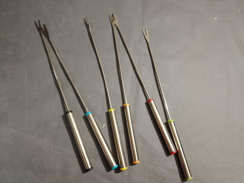 Zestaw do fondue z żeliwa Master Class czarny