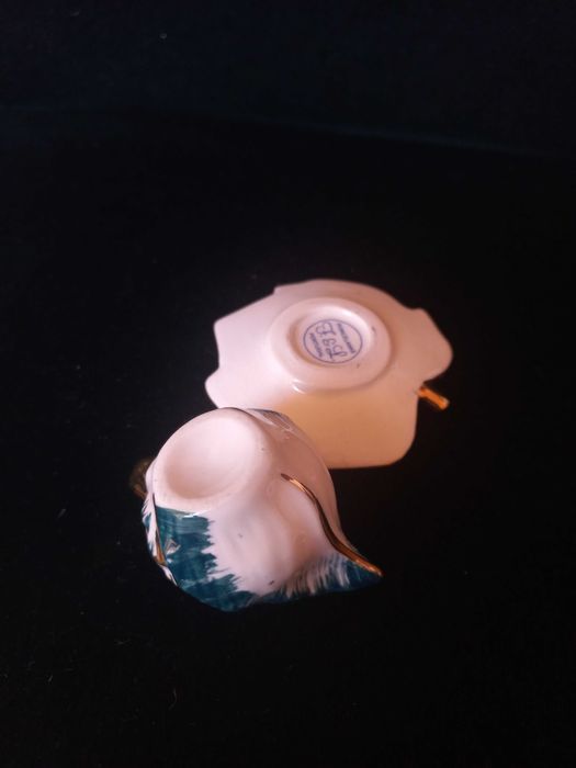 Chávena Porcela Miniatura de F. & L.