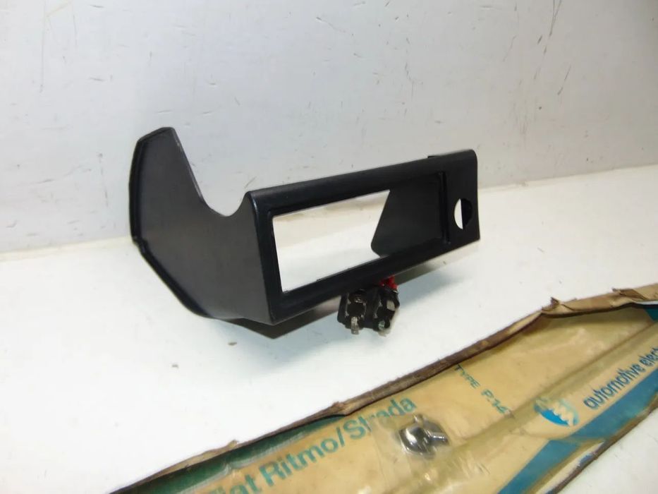 Fiat Ritmo strada antena/Fiat panda caixa