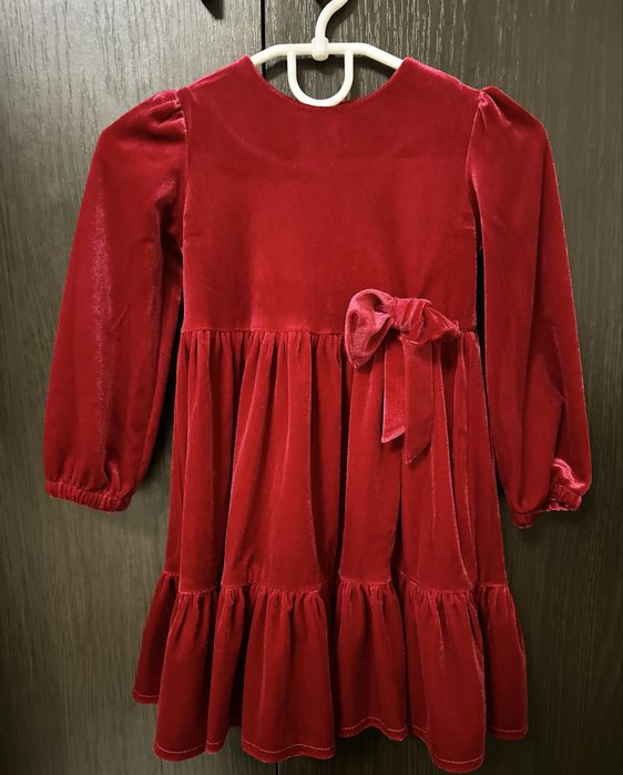 Сукня велюрова червона на дівчинку