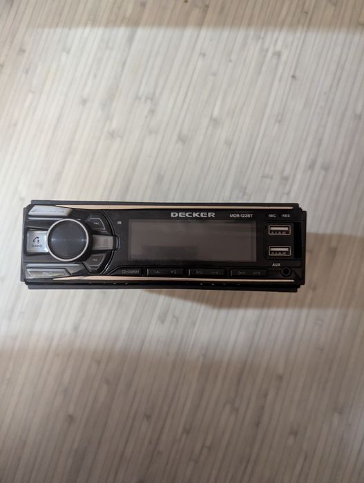 Автомагнитола DECKER MDR-122 BT