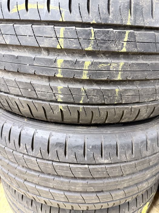 Шини літні 225/50/18 Dunlop