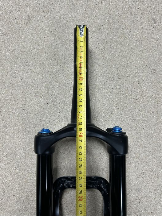 Suspensão FOX 32 Float Rhythm