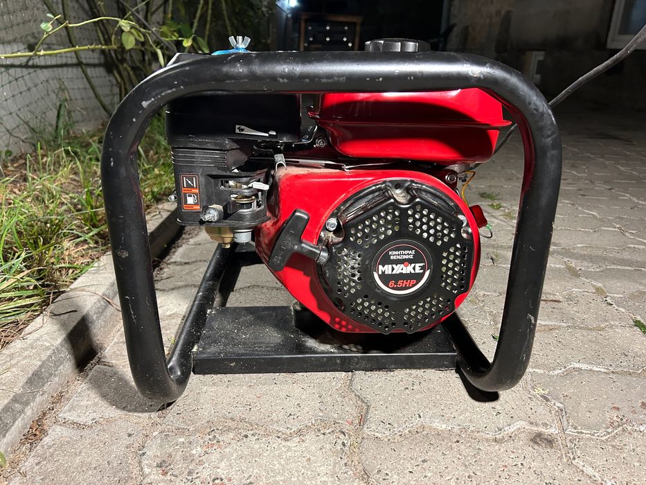 Однофазний бензиновий генератор MIYAKE BK 65 K 4,1 кВт (бу)