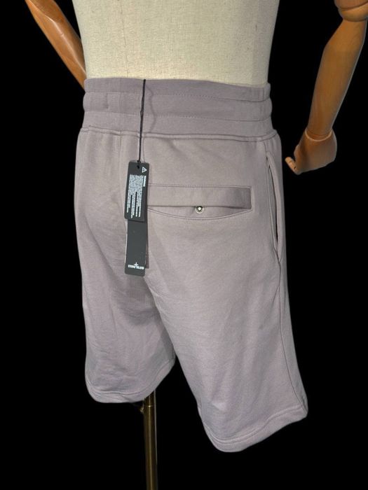 Чоловічий костюм stone island з шортами