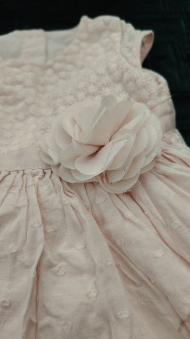 Sprzedam sukienkę rozmiar 62 Disney