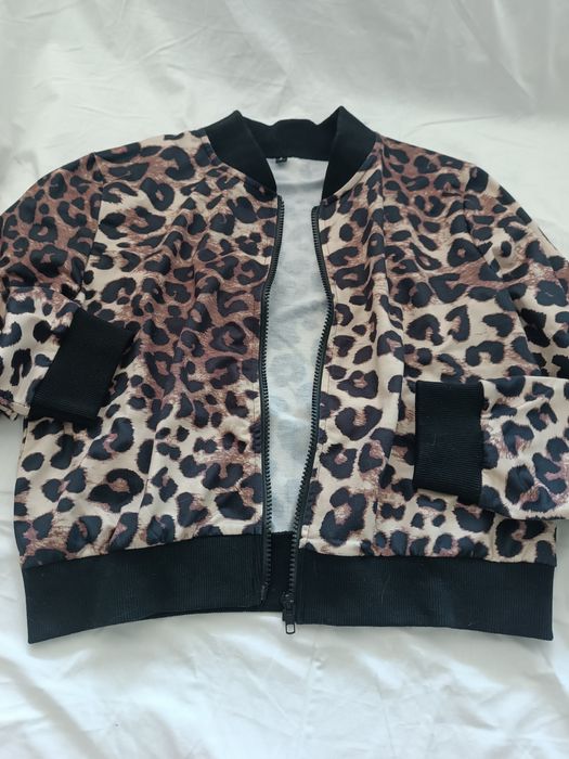 Casaco leopardo novo