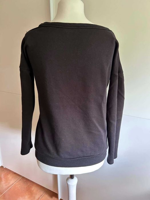 Bluza z rozcięciem