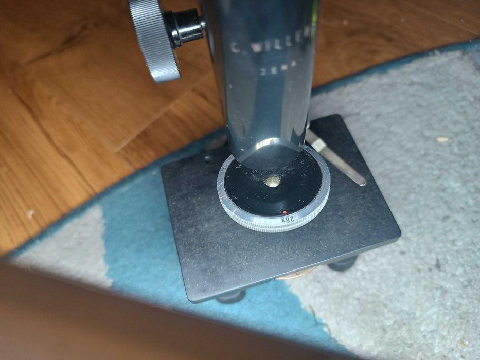 Німецький мікроскоп