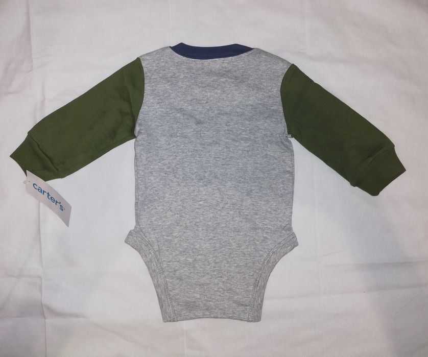 Продам боді carter's