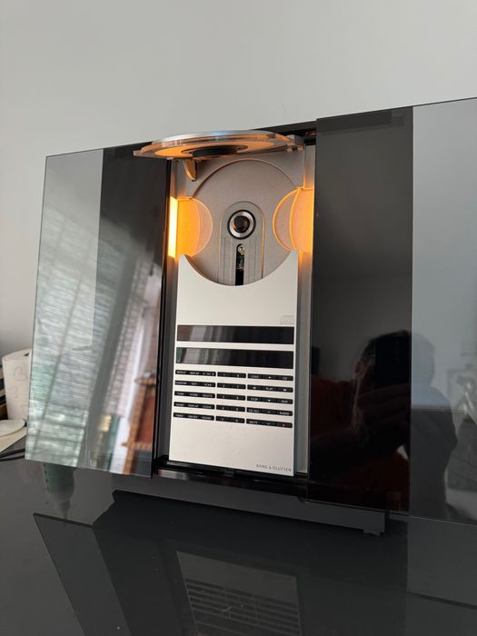 Bang Olufsen BeoSound 3000