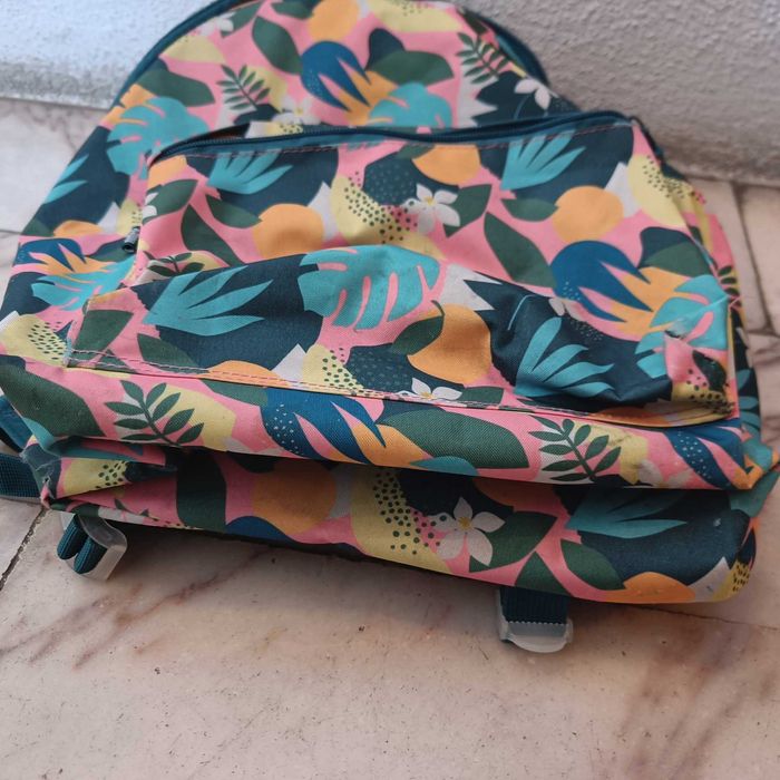 Mochilas marca Eastpack e Note