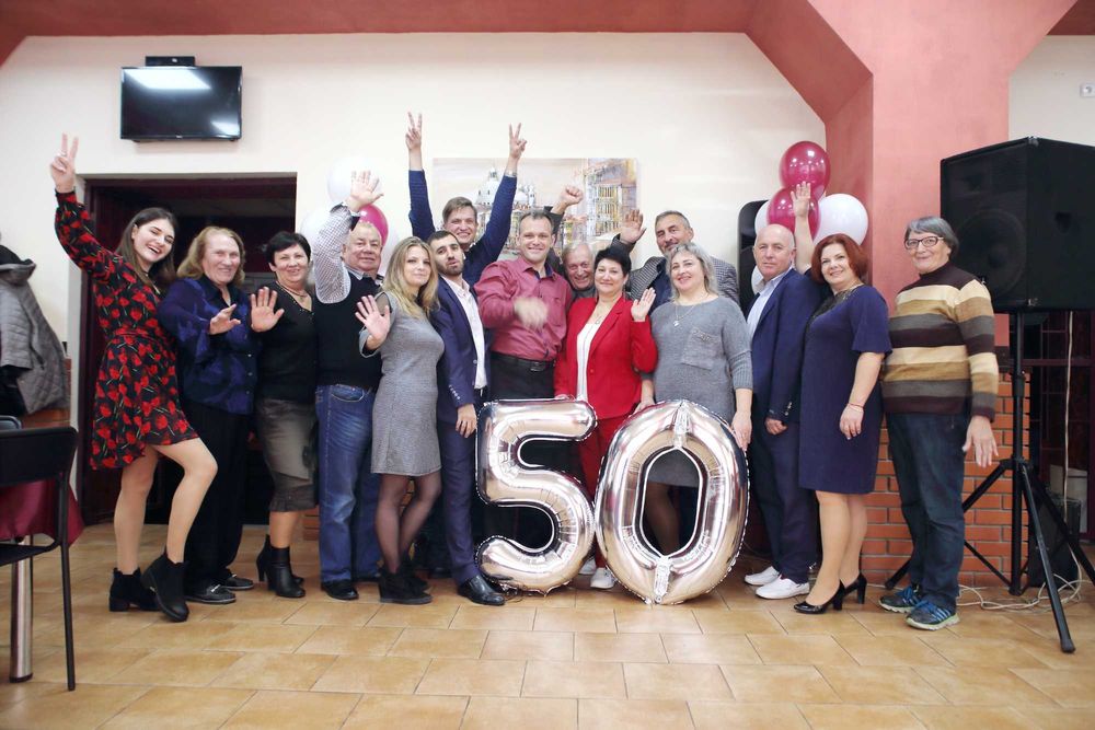 Ведущая.-Свадьба.Юбилей-400гр/час.Музыка. Фото+Видео-1000гр/ч.укр зала