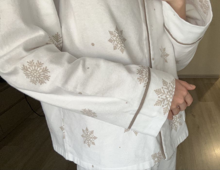 НОВА! Тепла піжама з сніжинками