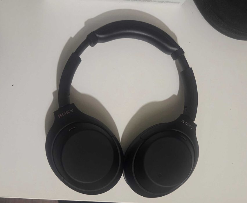 SONY WH-1000XM4 – Stan idealny, pełny zestaw