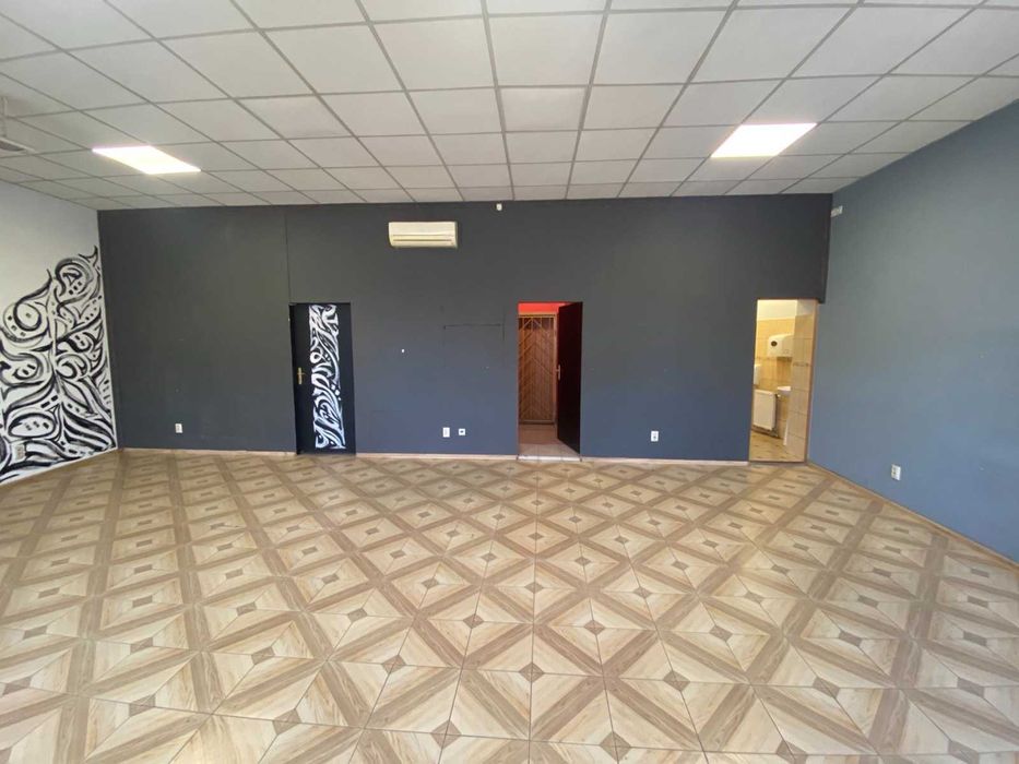 Продається приміщення комерційного призначення по вул.Мукачівська.