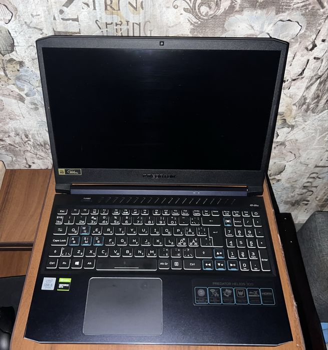 Ноутбук Acer Predator Helios 300