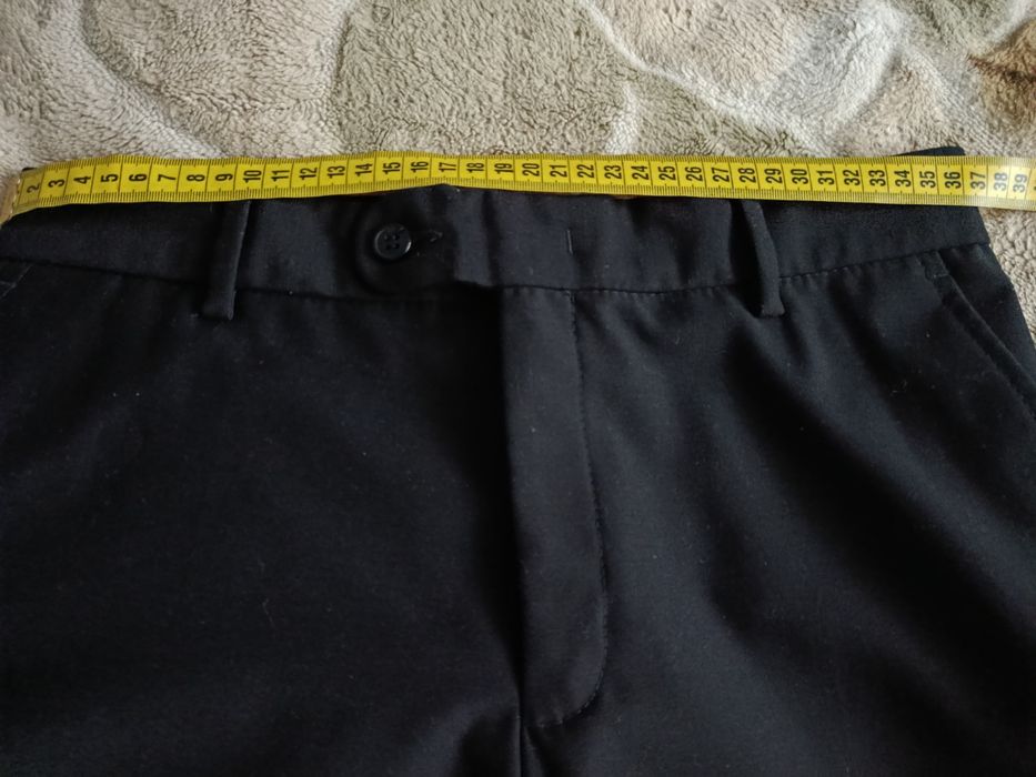 Брюки чоловічі чорного кольору
