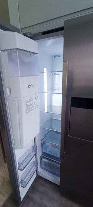 Lodówka Beko side by side