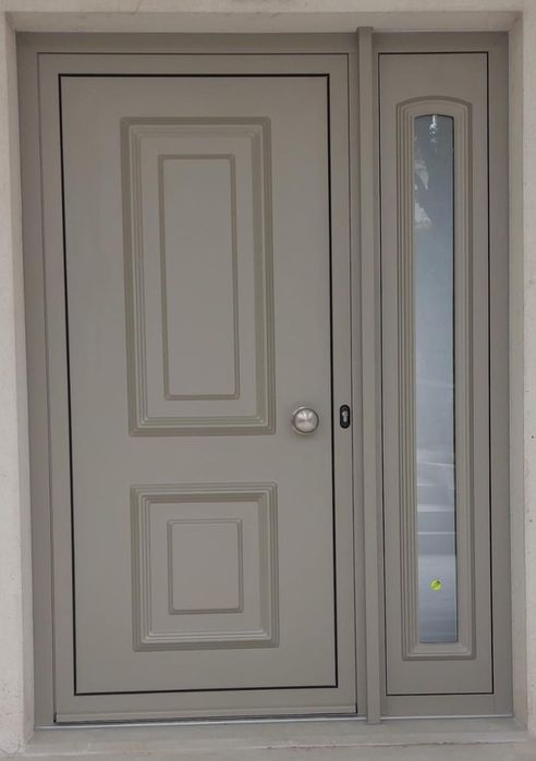 Porta de entrada de alumínio