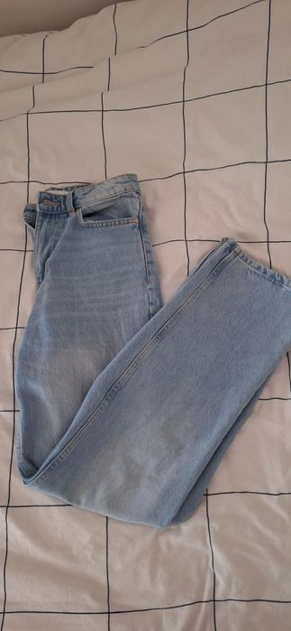 Jeansy Bershka mom jeans