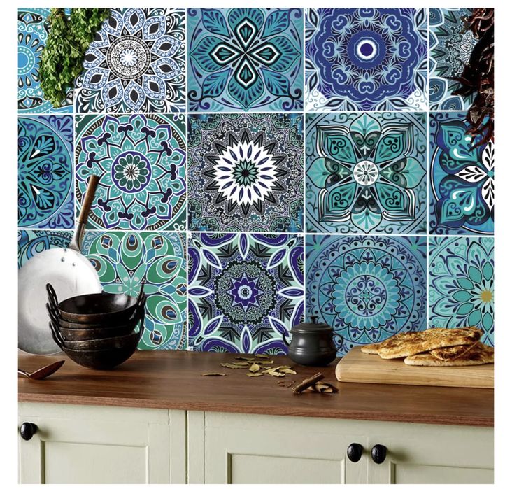 ANHUIB Zestaw 18 kolorowych naklejek na kafelki