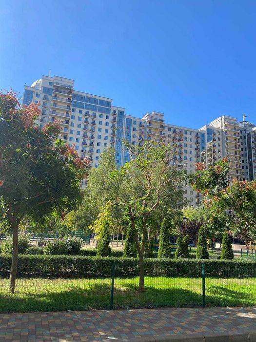 Продам 2х комнатную квартиру 11ст. Люсторфской дор. -море ,парк рядом