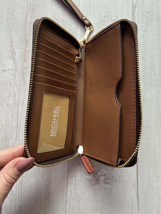 Portfel logowany Michael Kors Jet Set Flap