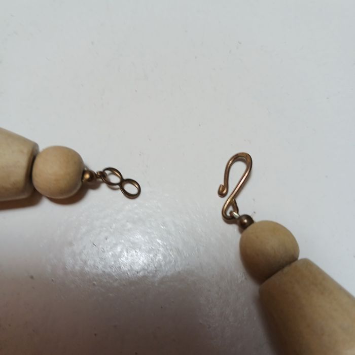 Naszyjnik drewniany damski