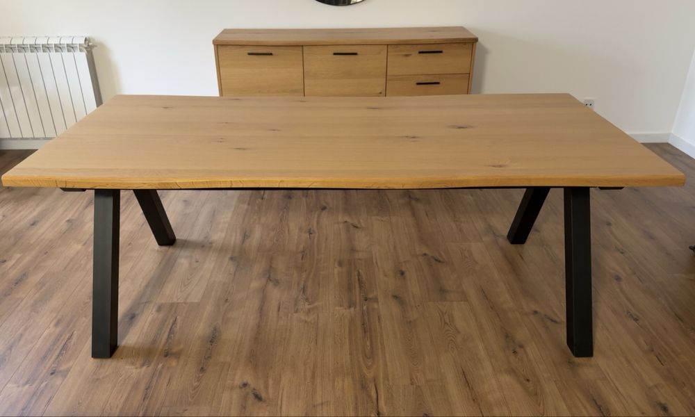 Mesa + aparador 600€