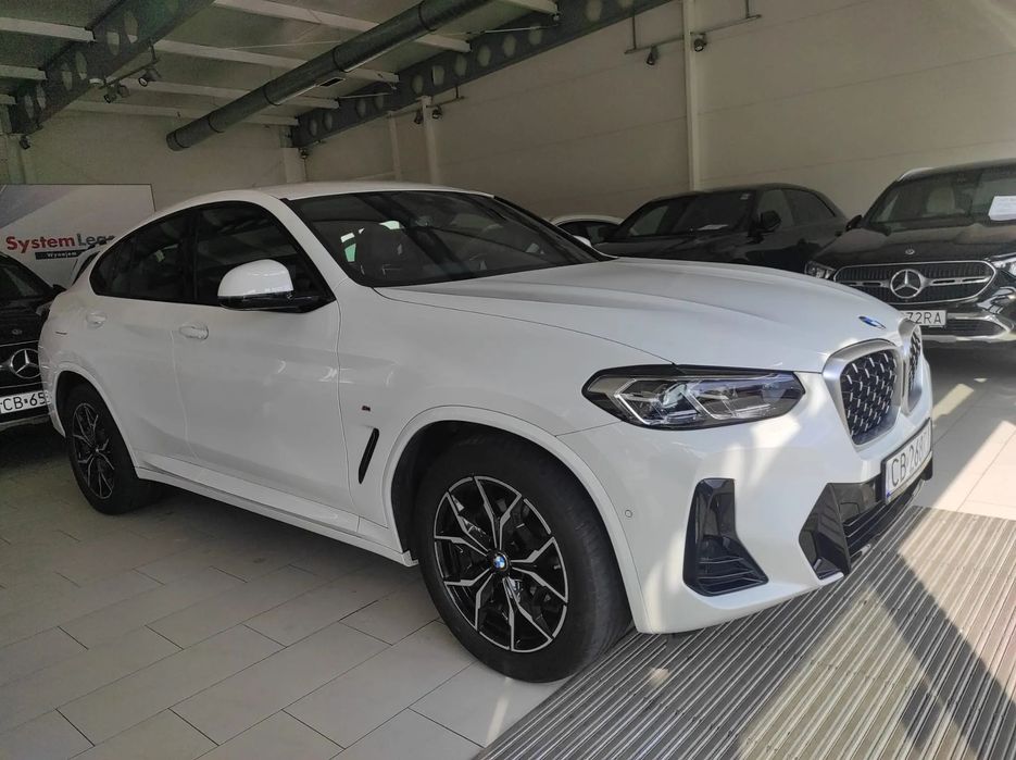 BMW X4 Salon bazwypadkowy wersja Mpakiet