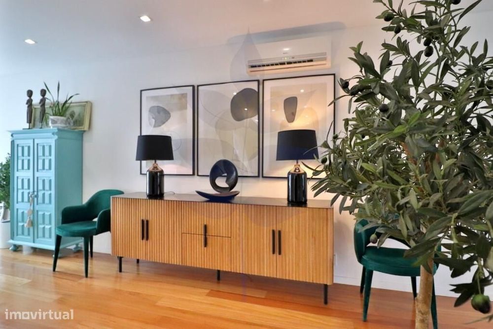 Vende-se Moradia T3 (Banda) - S. Pedro Este, Braga