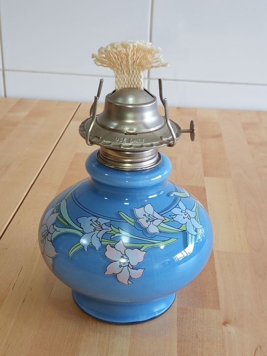 Candeeiro de Petróleo em Vidro Pintado
