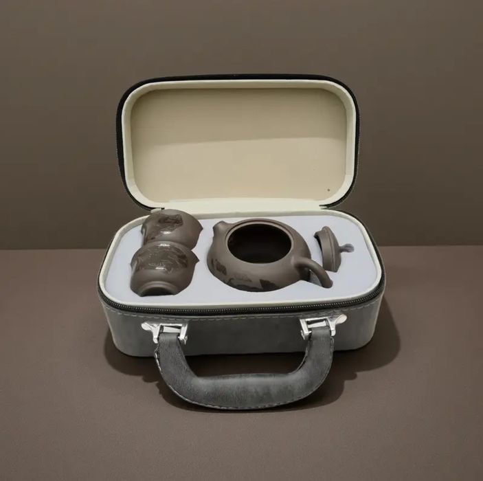 Чайний набір в кейсі 250 мл + 2 піали 65 мл, з підставкою,термомалюнок