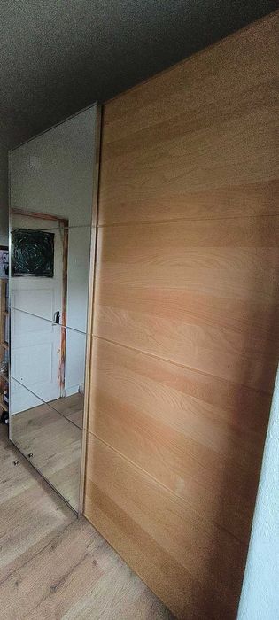 Roupeiro com Portas Deslizantes IKEA