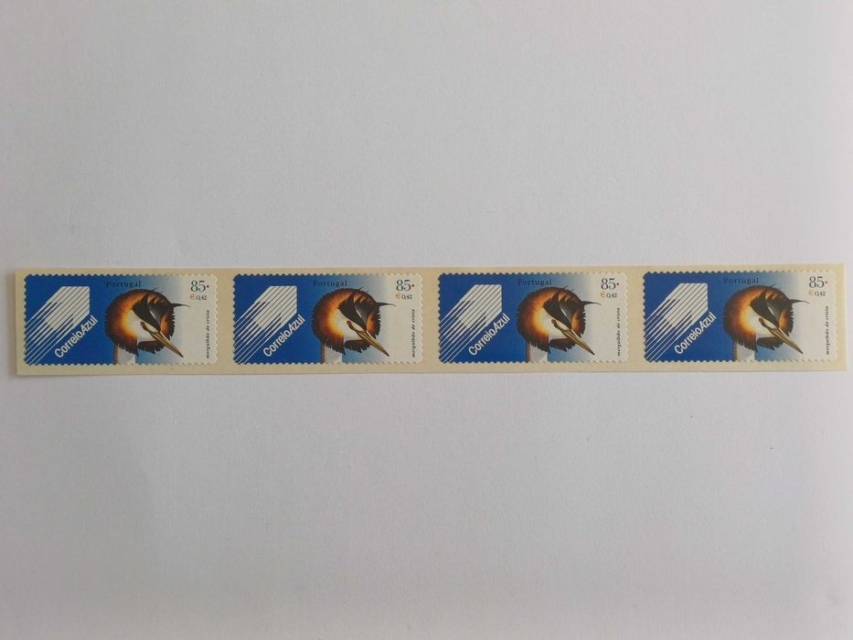 Filatelia - Portugal - Aves de Portugal 2000 Selo autocolante de 0,42€