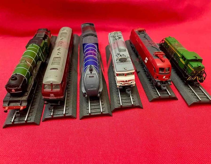 Carruagens e locomotivas - Miniaturas Escala N (1:160)