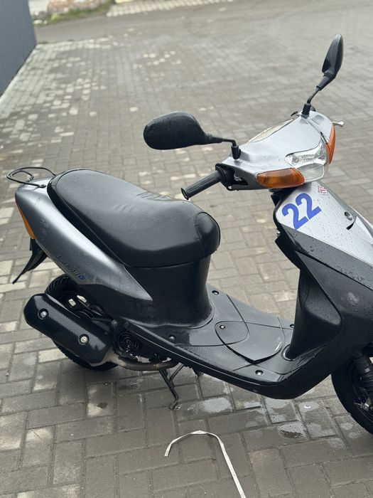 Скутер Suzuki lets2