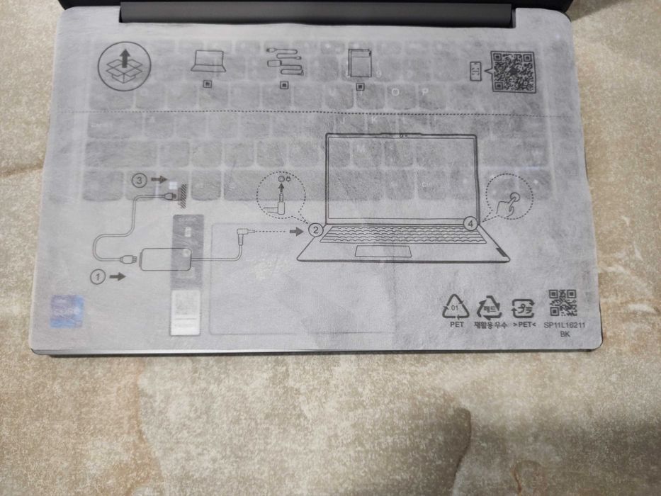 Lenovo IdeaPad Slim 3 14IRH8 Intel i7-13620H 16GB DDR5 512GB SSD NEW!