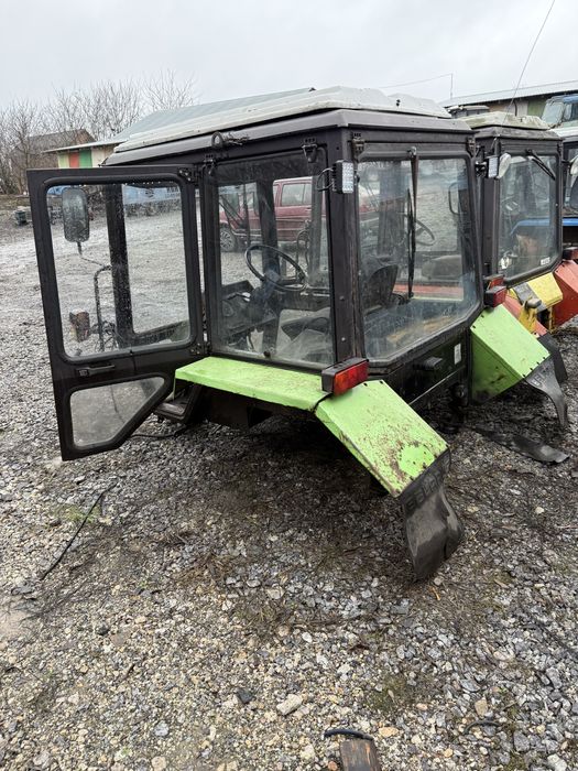 Кабіна мтз 82-892 в гарному стані