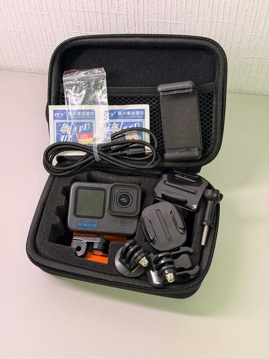 Екшн-камера GoPro Hero 10 в повному робочому стані