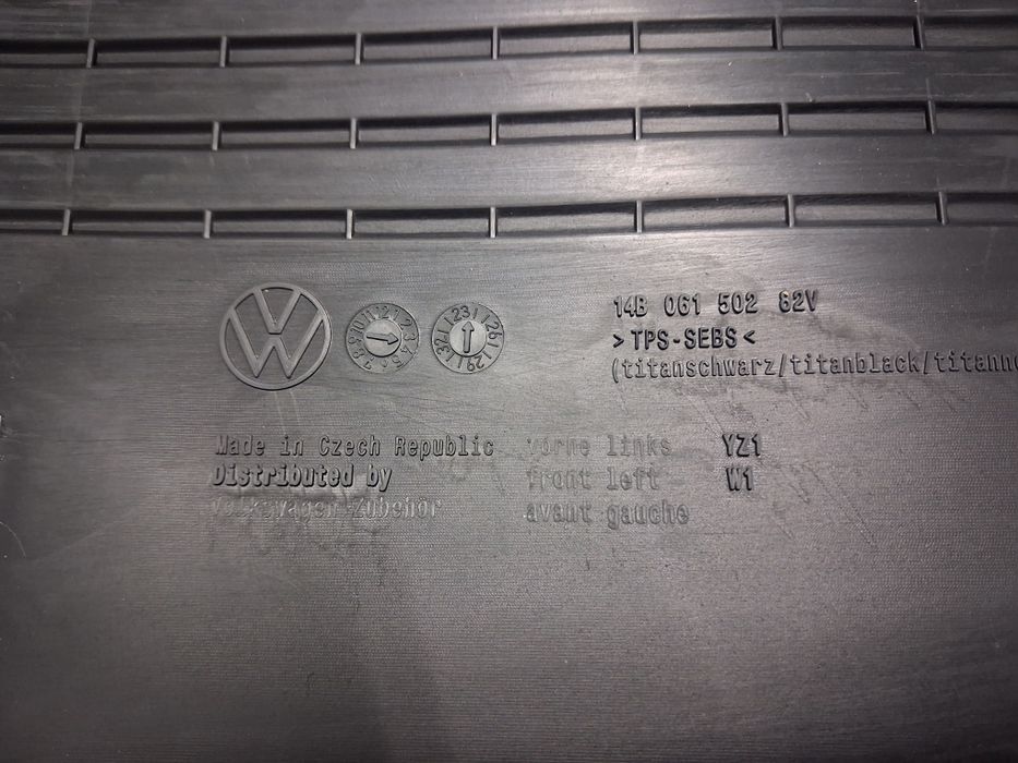 Oryginalne dywaniki gumowe vw ID.7