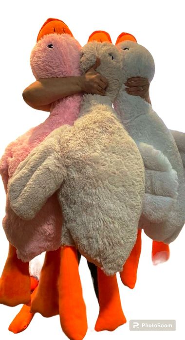 ГУСЬ ОБНИМУСЬ Акция черный серый розовый игрушка подушка обнимашки