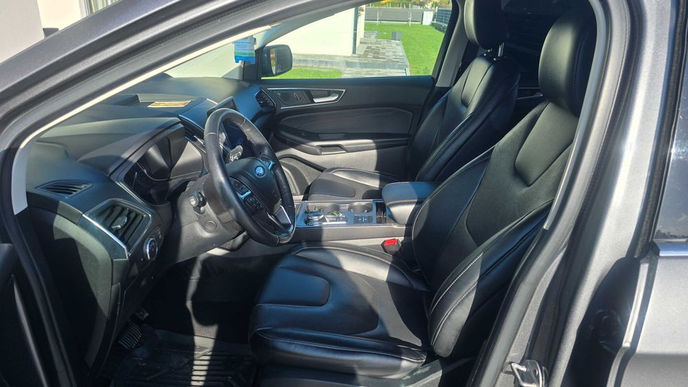 Ford Edge Titanium 2022