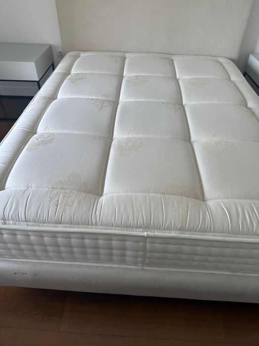 Colchão Tempur Sealy! Novo preço!