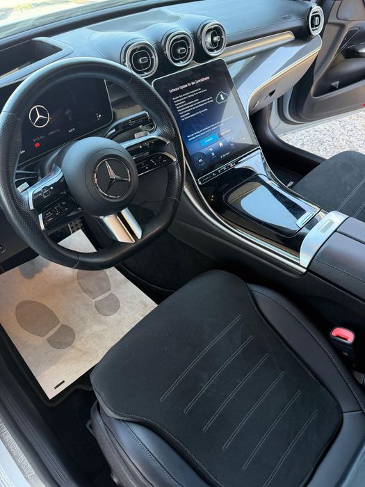 Mercedes-Benz C 300 e AMG Line
